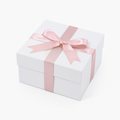 Scatola regalo 25 x 25 x 12 cm in cartone bianco e rosa con nastro decorativo - stile elegante